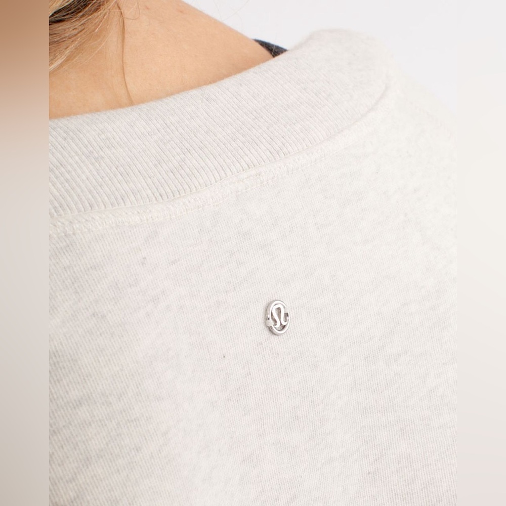 Lululemon Good Karma Pullover - Picture 4 of 9